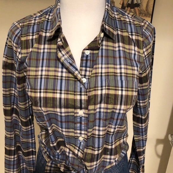 J Crew “ The Perfect Shirt” long sleeved plaid. 6 - Picture 2 of 6